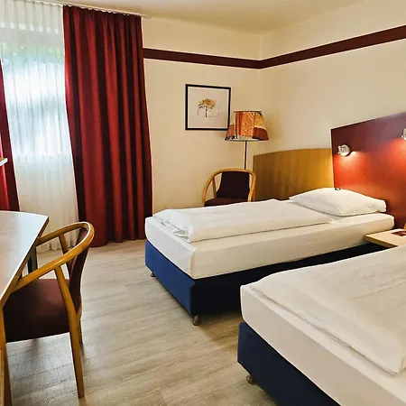 Arvena Park Hotel 4*