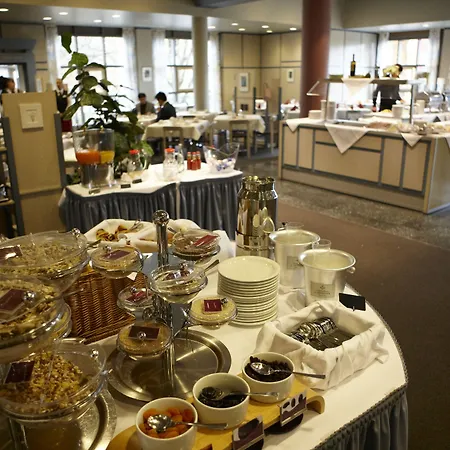 Arvena Park Hotel 4*