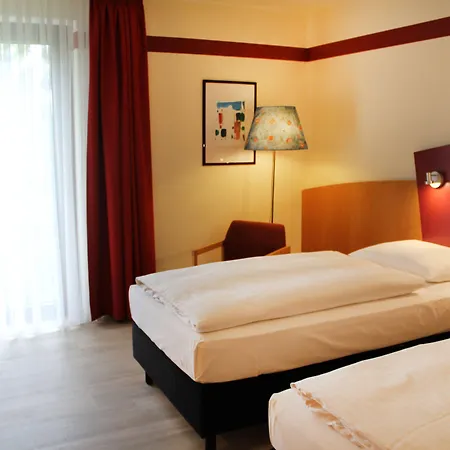 Arvena Park Hotel 4*