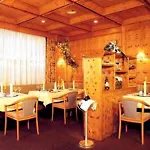 Hotel Arvena Park 4*