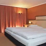 Hotel Arvena Park 4*