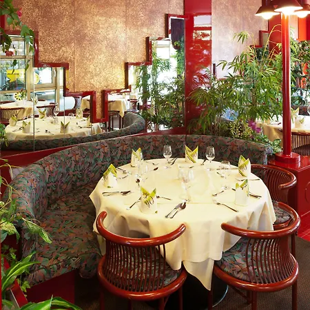 Hotel Arvena Park