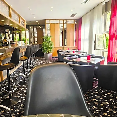Arvena Park 4*