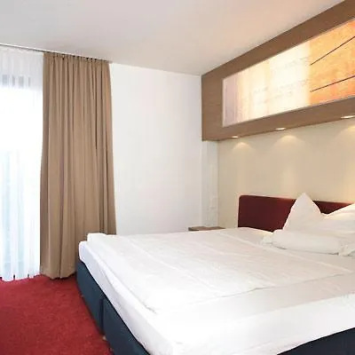Arvena Park Hotel 4*