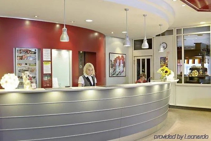 Hotel Arvena Park 4*